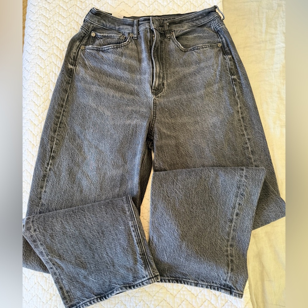 American Eagle Outfitters Women's Dark Gray High Rise Jeans